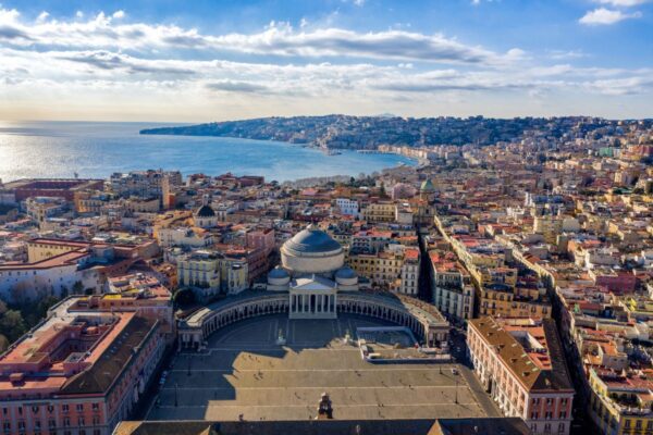 L'eleganza della Napoli monumentale
