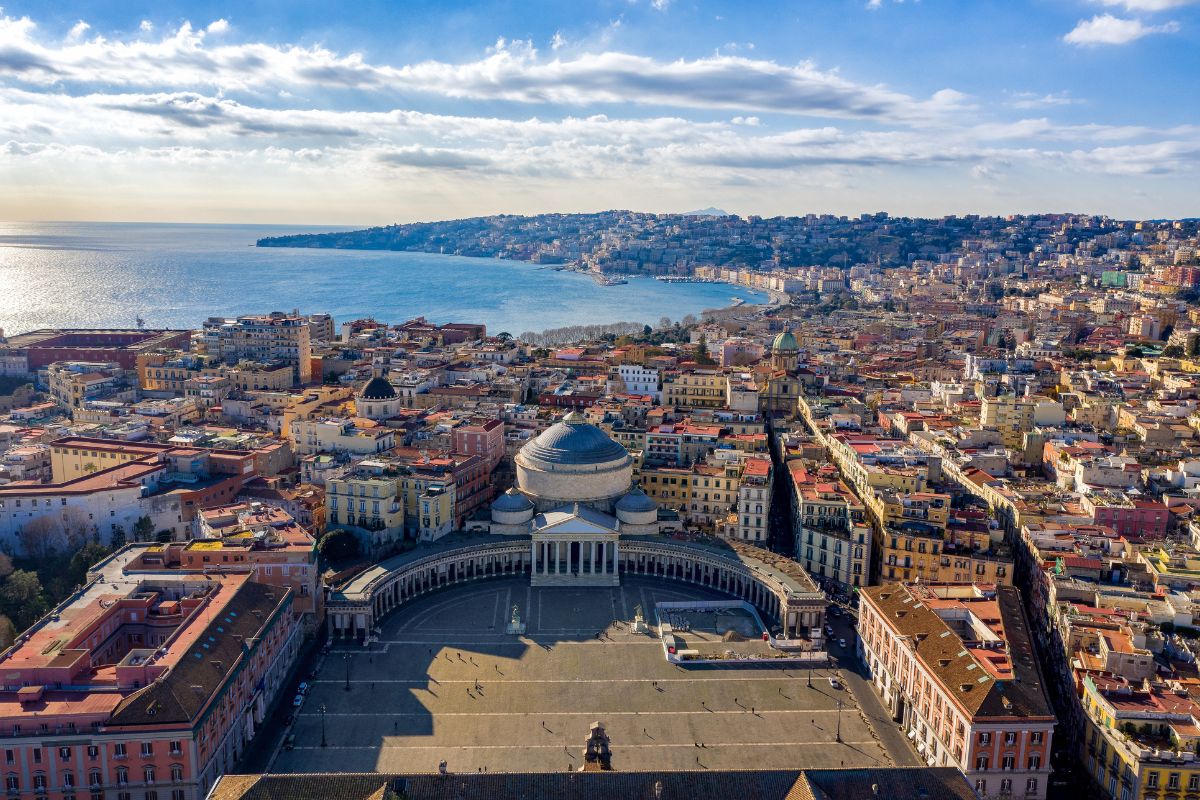 The timeless elegance of Naples